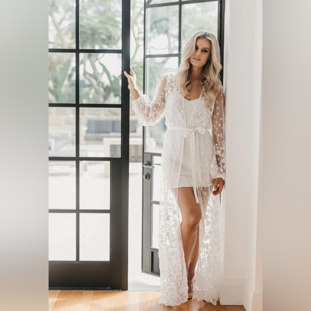 LEROSE ADELE BRIDAL LACE MAXI ROBE - INCLUDES SLIP
